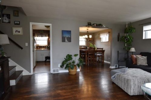 667 Regency Dr, Pittsburgh PA  15239-1331 exterior