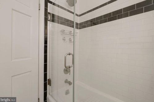 829 Randolph St, Washington DC  20011-5865 exterior