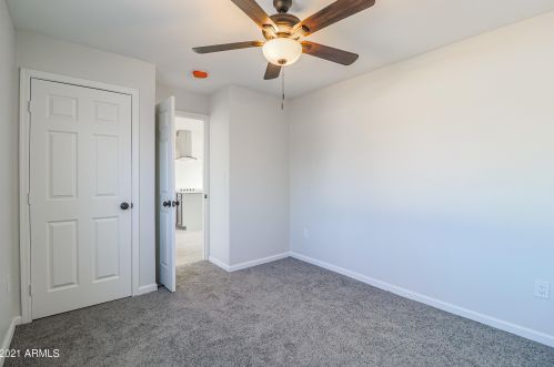 6002 44th St, Phoenix AZ 85032-4202 exterior