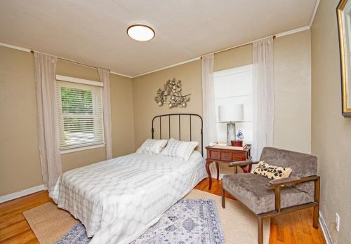 152 1st St, Atlanta GA  30314-3002 exterior