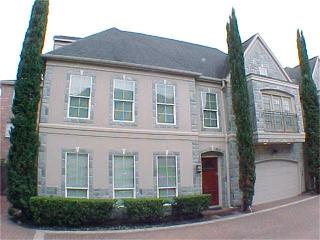 5608 Dolores St, Houston TX  77057-5710 exterior