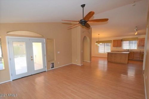 18649 2nd Ave, Phoenix AZ  85027-6618 exterior