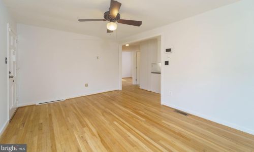 4400 Garrett Park Rd, Silver Spring MD  20906-4836 exterior