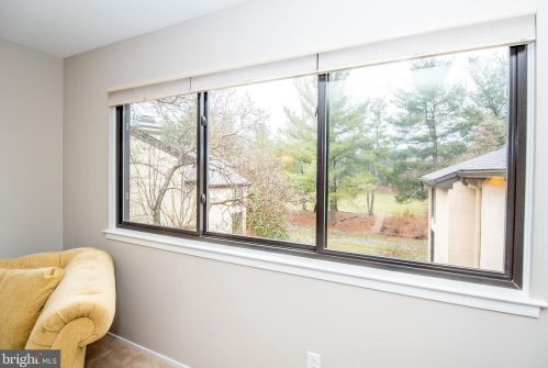 607 Sayre Dr, Princeton NJ 08540-5859 exterior