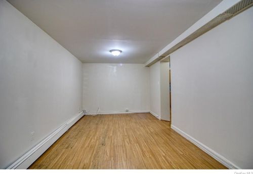 1030 Wheeler Ave, Bronx NY  10472-5510 exterior