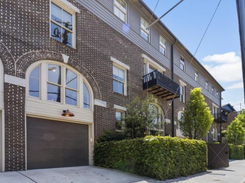 564 Bismark Rd, Atlanta GA 30324-4101 exterior