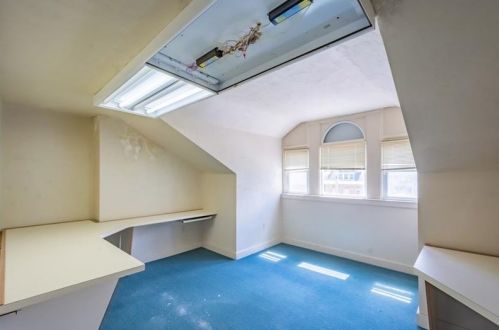 426 Marshall Ave, Pittsburgh PA 15214-3022 exterior