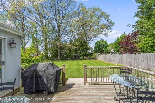 246 Eastham Rd, Point Pleasant Beach NJ 08742-2010 exterior