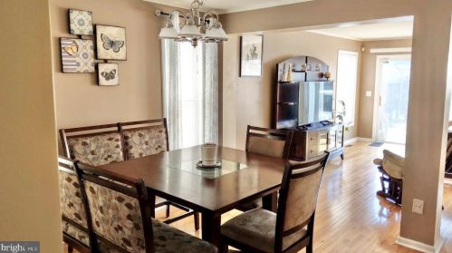 271 Ashmore Ave, Trenton NJ 08611-1322 exterior