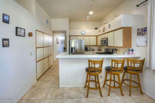 6580 Calle Sin Nombre, Tucson AZ  85718-2078 exterior