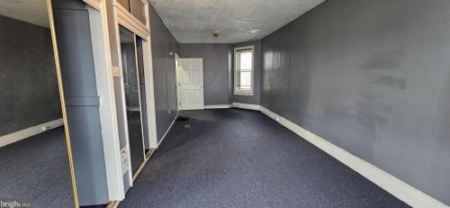 218 Edgewood St, Philadelphia PA 19139-2351 exterior