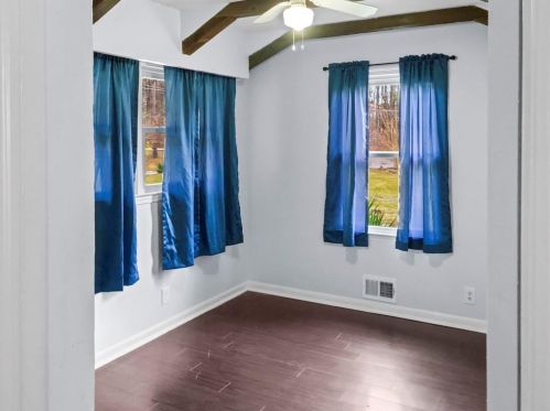 6514 Rockland Rd, Lithonia GA 30038-3438 exterior