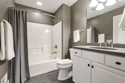 174 Lancaster Ave, Pittsburgh PA  15228-2354 exterior