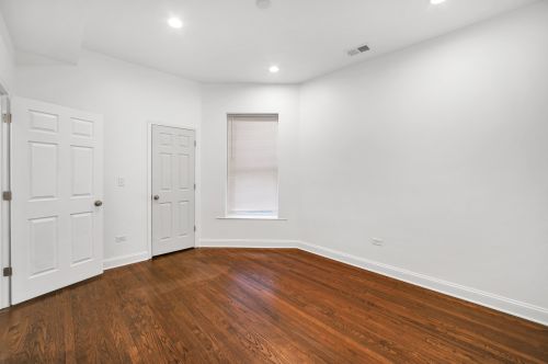 4218 Indiana Ave, Chicago IL 60628-4906 exterior