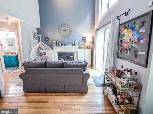 12914 Acorn Hollow Ln, Silver Spring MD  20906-3200 exterior