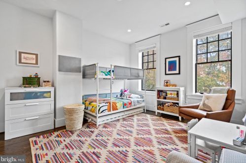 2626 Garfield St, Washington DC 20008-4103 exterior