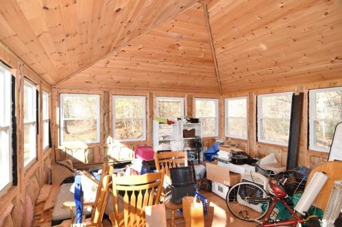 832 Elm St, Woonsocket RI 02895-3507 exterior