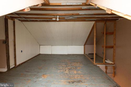 249 New Holland Ave, Lancaster PA 17602-2301 exterior