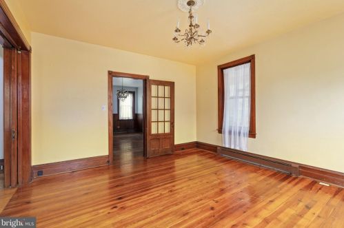 390 Franklin St, Pottstown PA  19464-5369 exterior