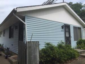 6335 105th St, Milwaukee, WI 53225-1411