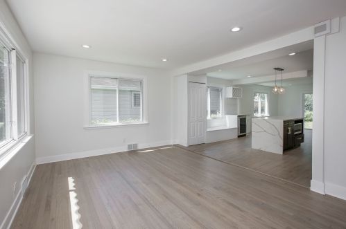 468 Emroy Ave, Elmhurst IL  60126-2019 exterior