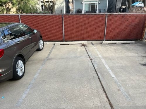 4037 Pulaski Rd, Chicago, IL 60641-2456