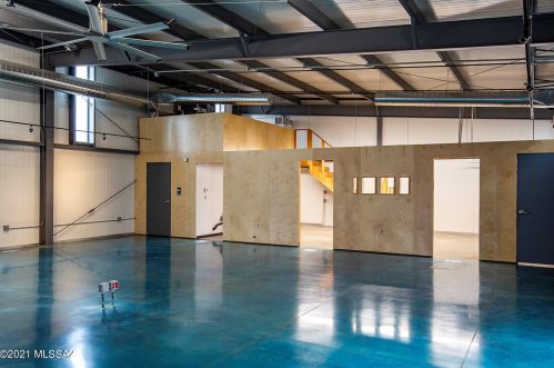 3518 Country Clb Rd, Tucson AZ 85716-1078 exterior