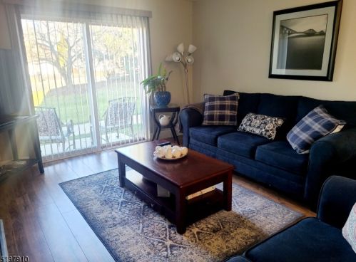 203 Porter Way, Bridgewater NJ  08807-3556 exterior