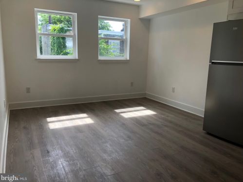 2051 9 St, Philadelphia PA 19147-4628 exterior