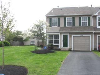236 Sequoia Dr, Upper Makefield, PA 18940-9264
