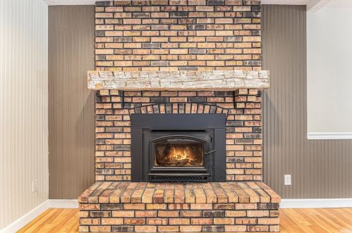 11815 Hakes, Mishawaka IN 46545-7851 exterior