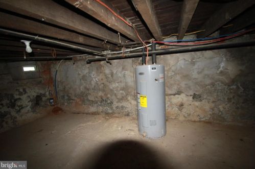 824 49 St, Philadelphia PA 19139-1813 exterior