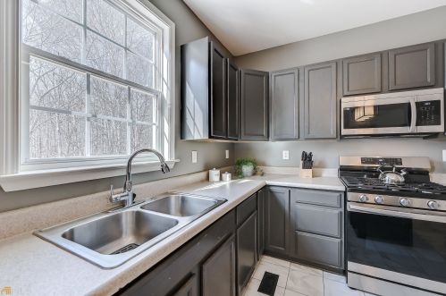 4629 Creekside Cv, Atlanta GA  30349-3936 exterior