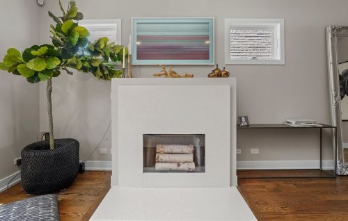 2026 Superior St, Chicago IL 60612-1313 exterior