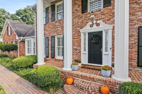 4085 Chestnut Ridge Dr, Atlanta, GA 30338-4601