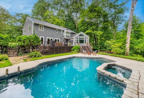 55 Dirksen Dr, Wilton, CT 06897-4609