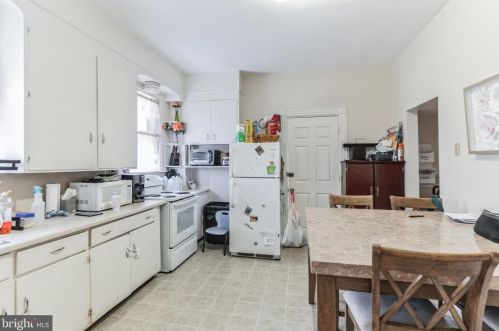 210 York St, Pottstown PA 19464-5252 exterior