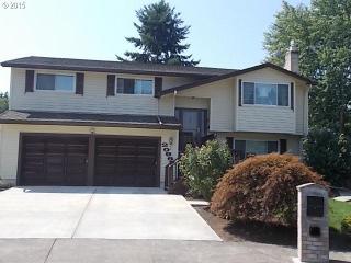 20962 Millicomo Ct, Portland, OR 97229-2726