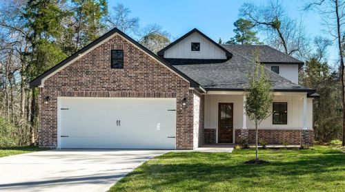 3490 Country Club Blvd, Montgomery TX  77356-5345 exterior