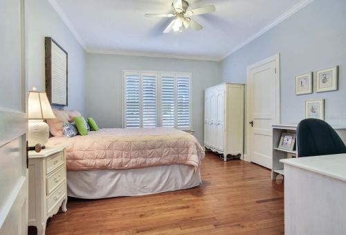 2820 Fountain Blvd, Tampa FL  33609-4012 exterior