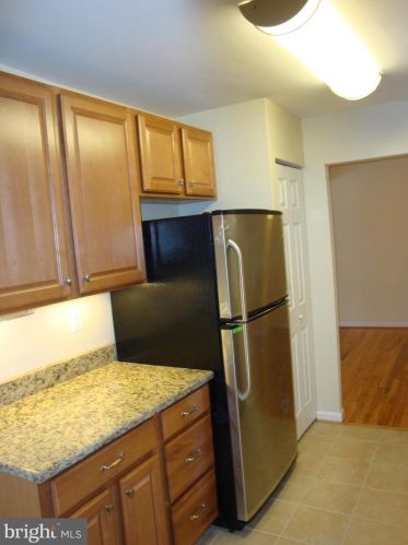 5618 Bloomfield Dr, Alexandria, VA 22312-2567