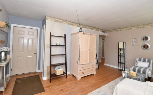 3912 71, Milwaukee WI 53220-2302 exterior