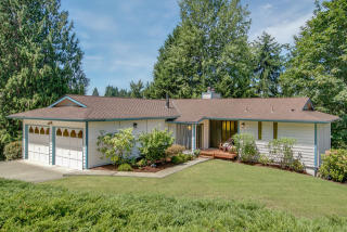 15803 71st Ave, Bothell, WA 98028-4253