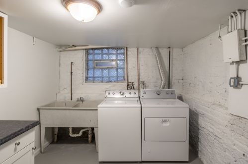 7518 Champlain Ave, Chicago IL 60619-2223 exterior