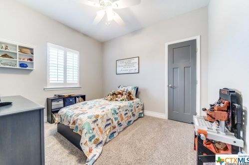 1133 Overbrook Ln, Spring Branch TX 78070-5363 exterior