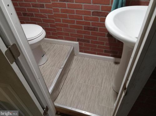 66 Elmwood Ave, Manor PA 19036-1927 exterior