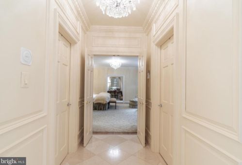 1250 Daleview Dr, Mc Lean VA 22102-1538 exterior