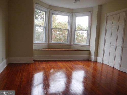 8104 Ardleigh St, Philadelphia PA 19118-3415 exterior