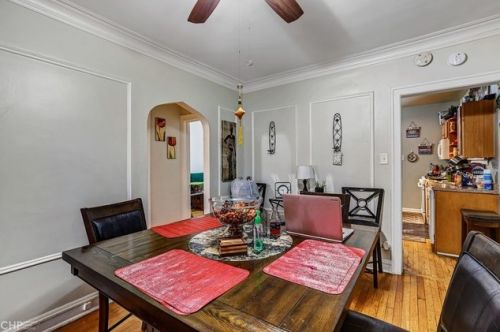 8516 Bennett Ave, Chicago IL 60649-4007 exterior