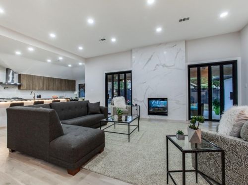 6710 Cliffbrook Dr, Dallas TX  75254-7904 exterior